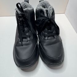 BomKinta Snow Boots Size EU40/US10 