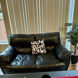 Black 5 Seat Couch