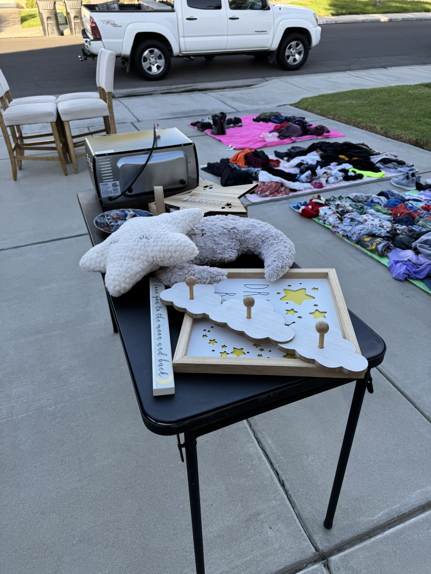 Yard Sell Eastvale 