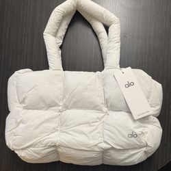 Alo Quilted Puffer Tote Bag White(Shipping Only)