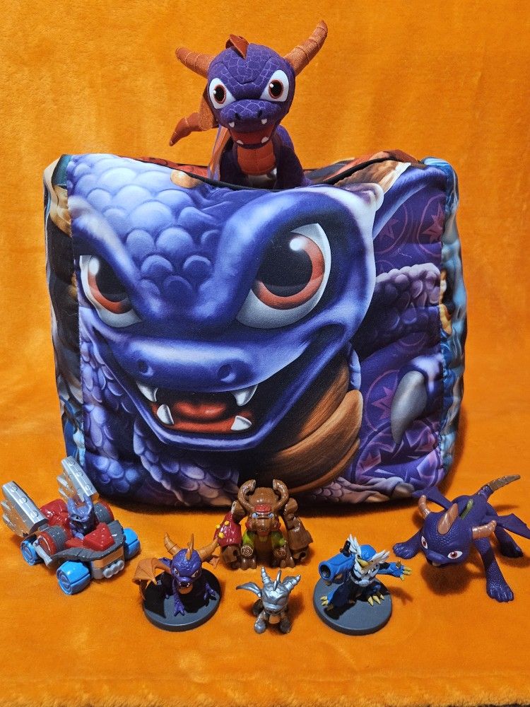 Skylander Bean Bag Cube + Plush & Figure Bundle