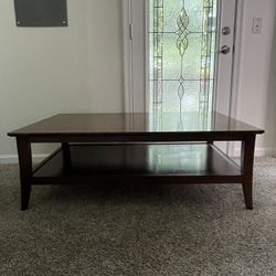 SOLID WOOD COFFEE TABLE 