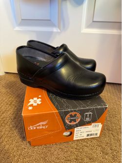 Dansko XP Clogs (38)