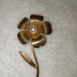 Vintage Smooth And Textured Long Stem Flower Faux Pearl Fashion Brooch 2.71 Inch