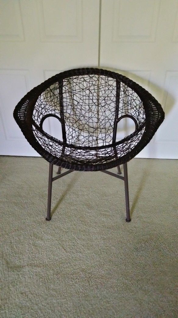 Chair-rattan