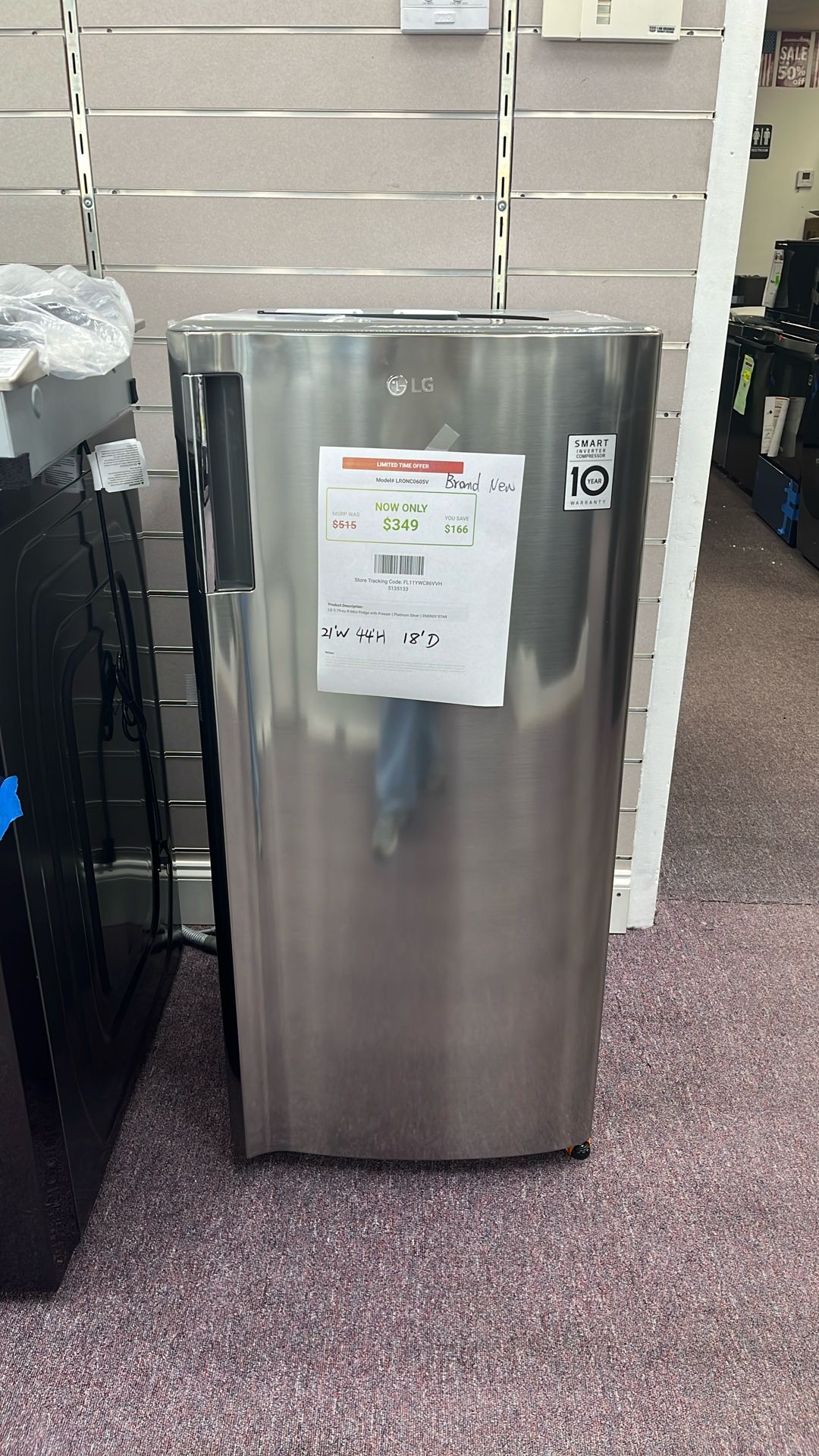 Refrigerator 21” In Wide New 1 Year Warranty 