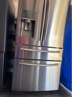 Fridges for sale are Plugged in free Deliver