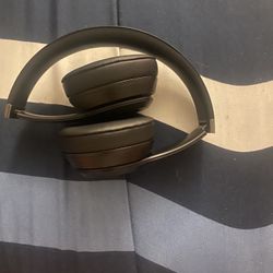 Beats Solo 3