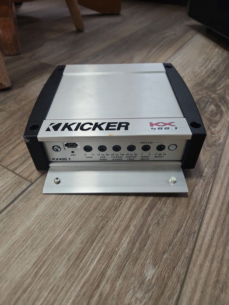 Kicker Amp