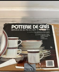 Service 20 Piece Set