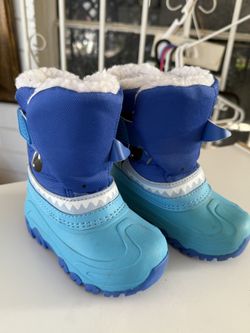 Snow Boots