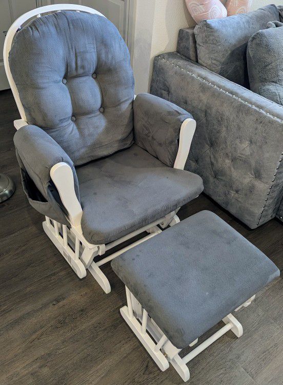 Modern Grey Rocking Chair with Side Pouches and Ottoman - Like New!