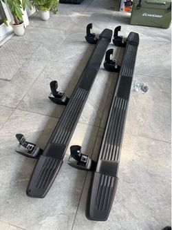 2025 Chevy Silverado 1500 zr2 OEM side steps