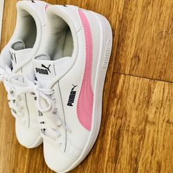 Brand New Puma Smash V