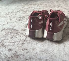 Reebok Sneakers Mauve Pink Low-Top