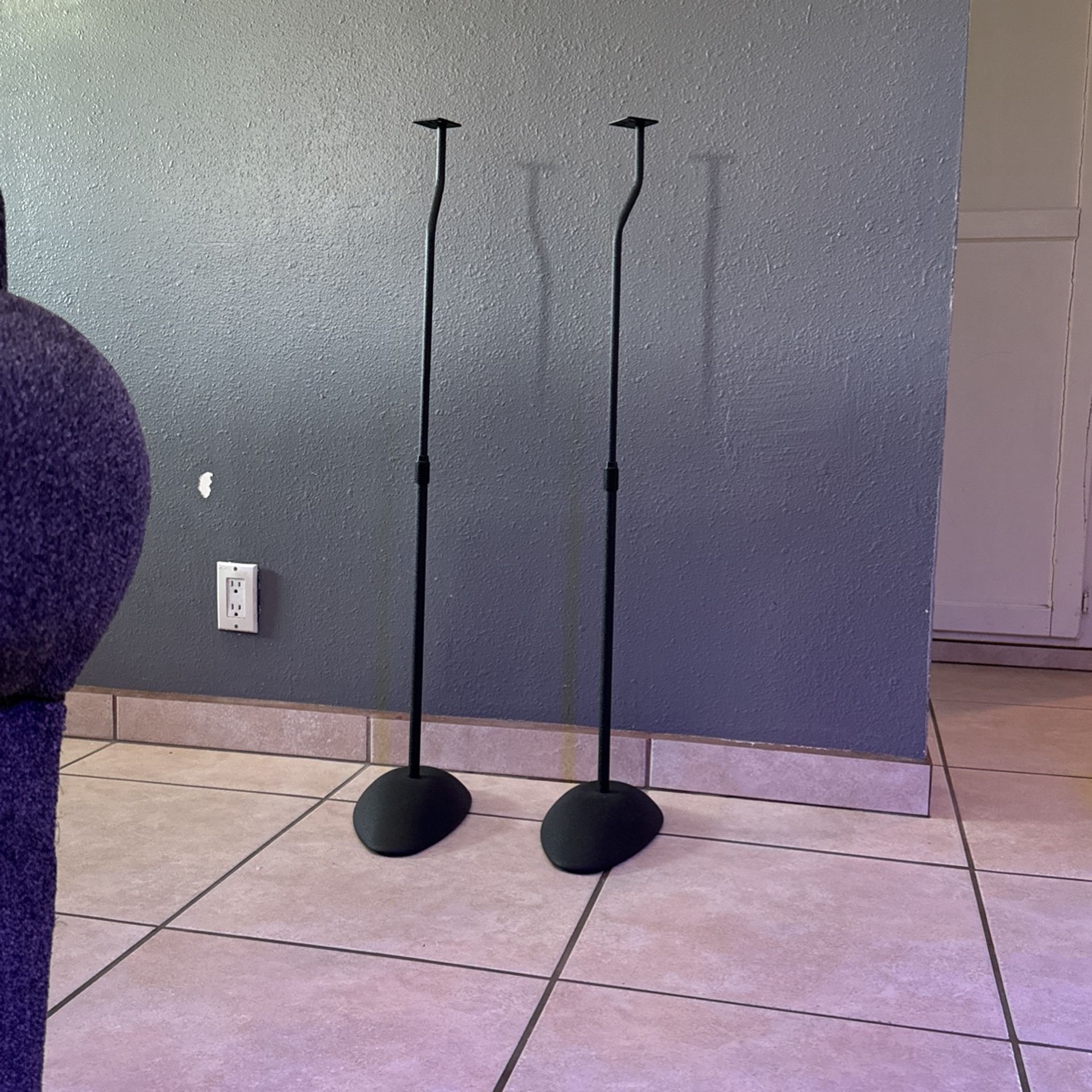 ECHOGEAR Speaker Stand Pair