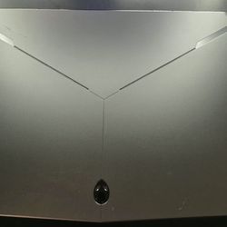 Alienware 17 R3 Gaming Laptop