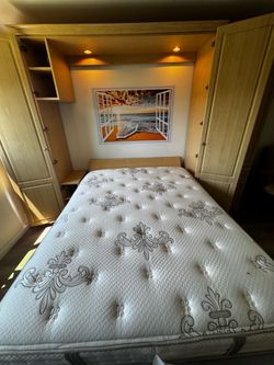 Murphy bed wall unit