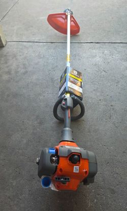 BRAND NEW HUSQVARNA WEED WACKER