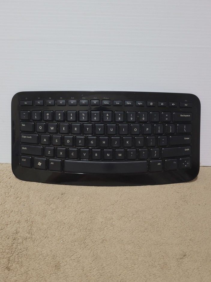 Microsoft Arc Keyboard 1392 Wireless No USB Receiver - Tested!!!.