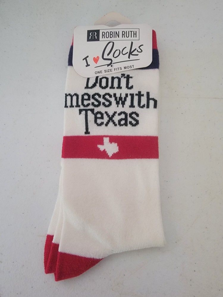 Don't Mess With Texas Tall Socks