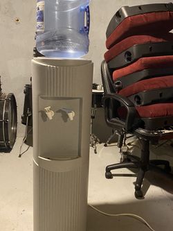 Water cooler