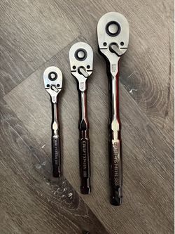 Craftsman 180T 1/4, 3/8, 1/2 Ratchets