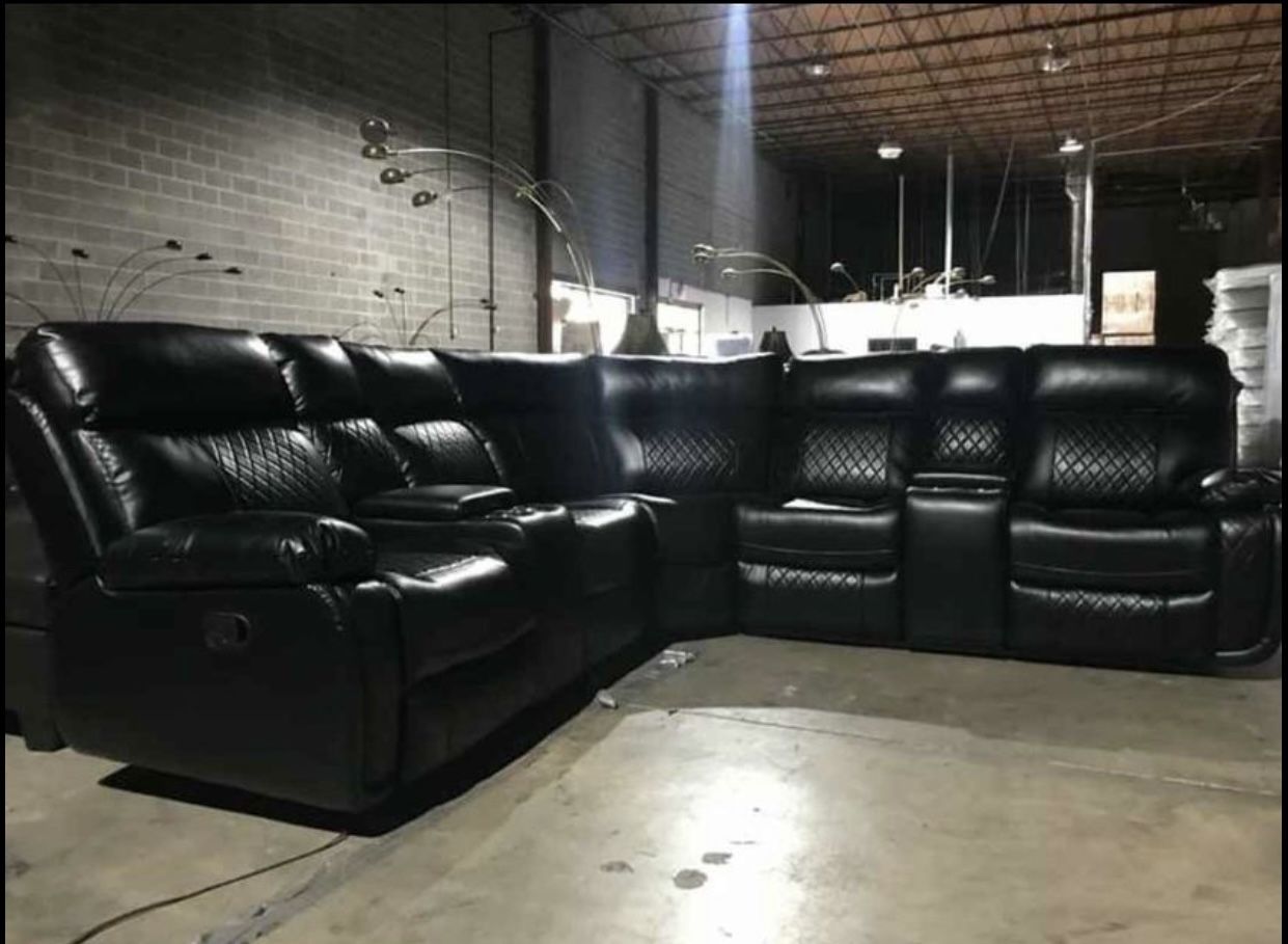 New Large Black Leather Reclining Sectional Sofa Couch With Cupholders!!