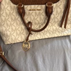 Michael Kors Purse