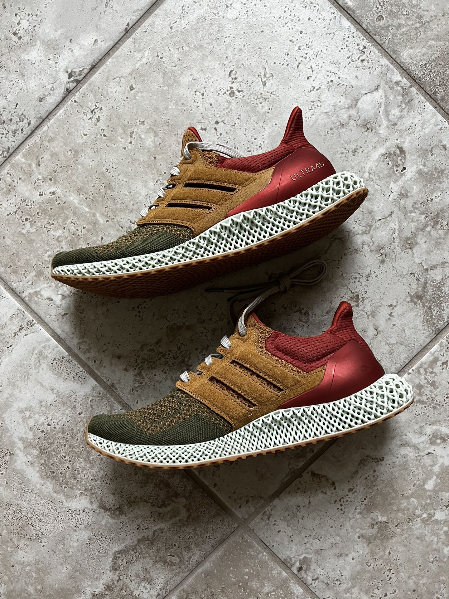 Adidas 4D Social Status