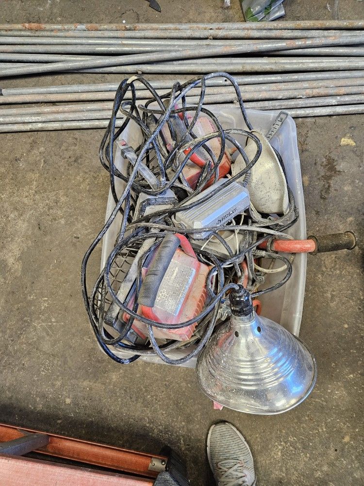 Halogen LED Tub Of Random Lights