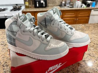 Nike Dunk High SE (GS)