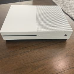 Xbox One S 500GB