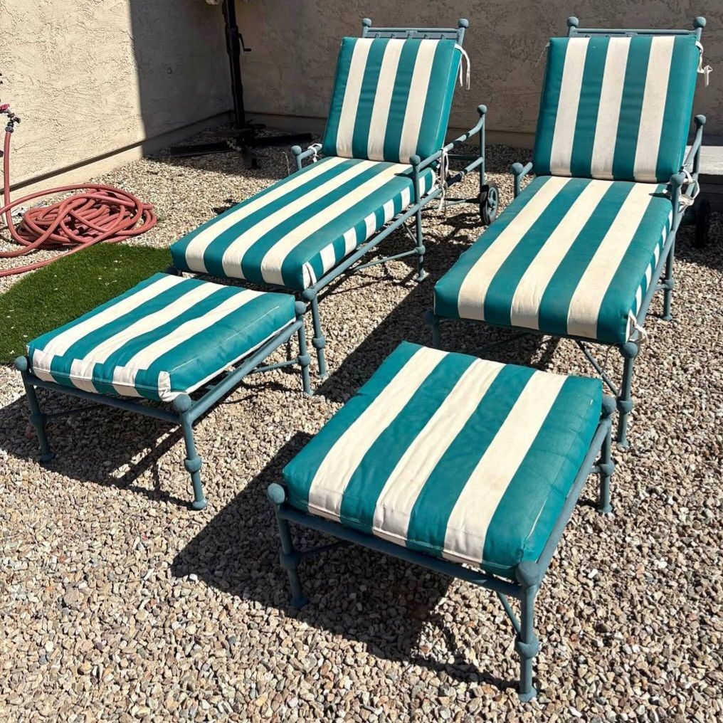 $360 PATIO 2 LOUNGE CHAIRS CUSHIONS ARE FREE IF YOU WANT THEM WITH THE PURCHASE
