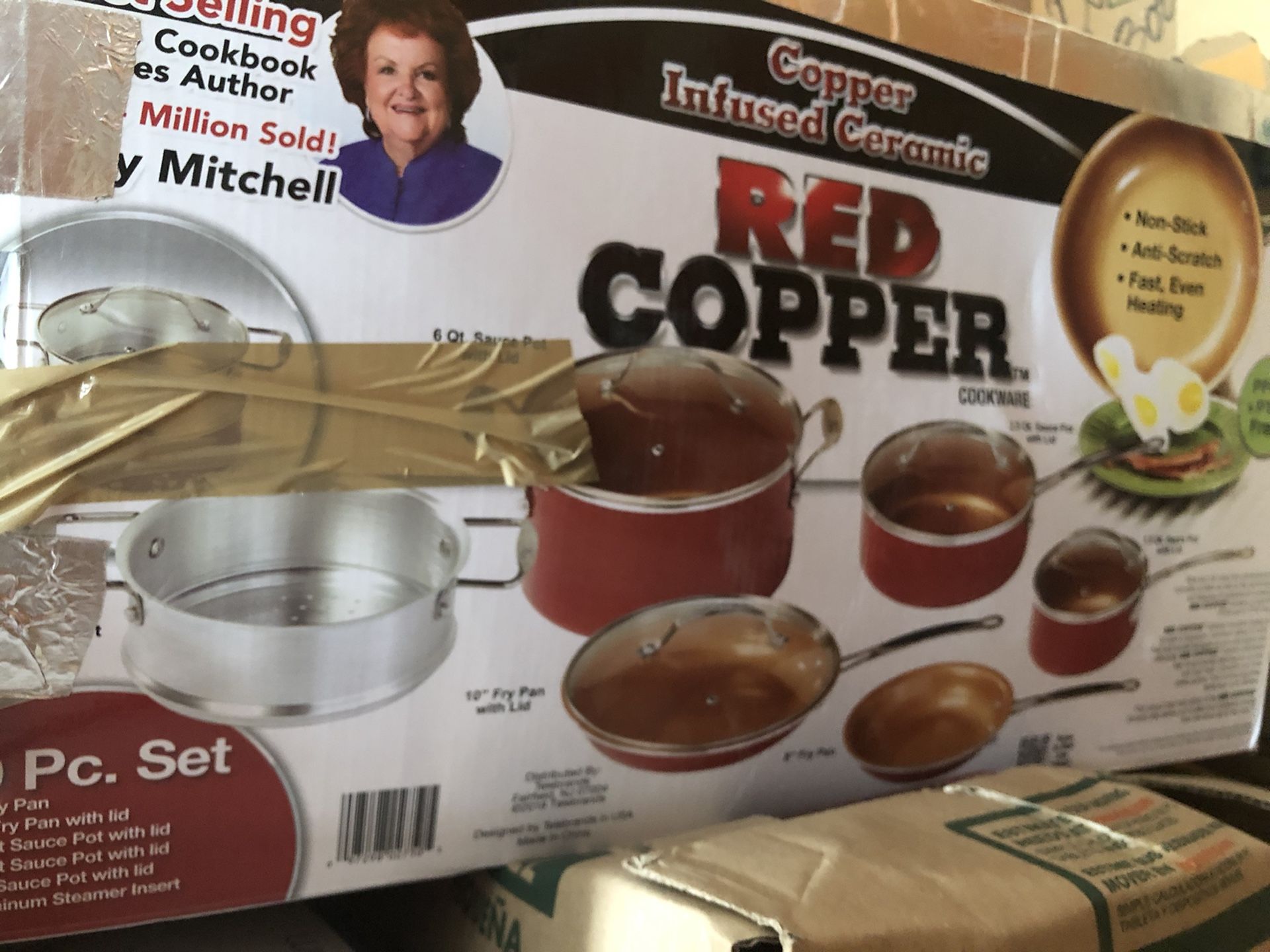 Red copper pots & pan brand new.