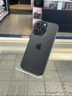 iPhone 15 Pro 256GB Unlocked Pre-owned