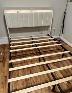 Queen Upholstered Storage Bed with LED Lights - New