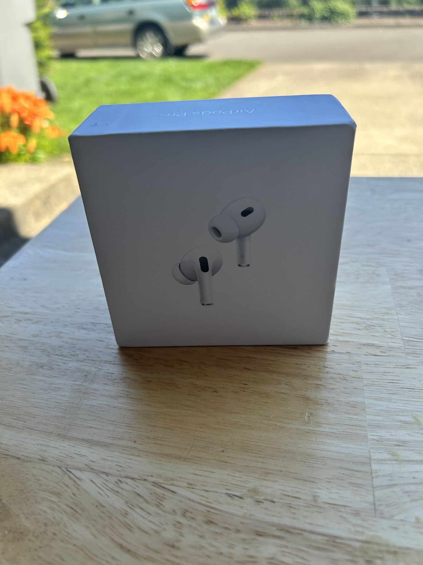 📦 Apple AirPods Pro (2nd Gen) – Great Condition ✅