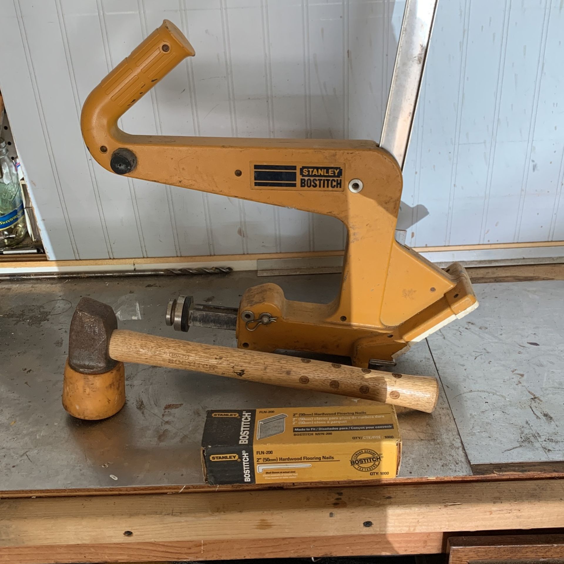 Stanley Bostitch Floor Nailer