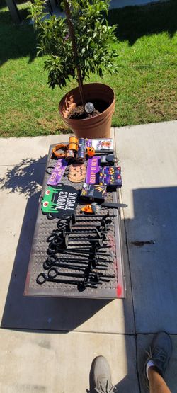 More halloween stuff