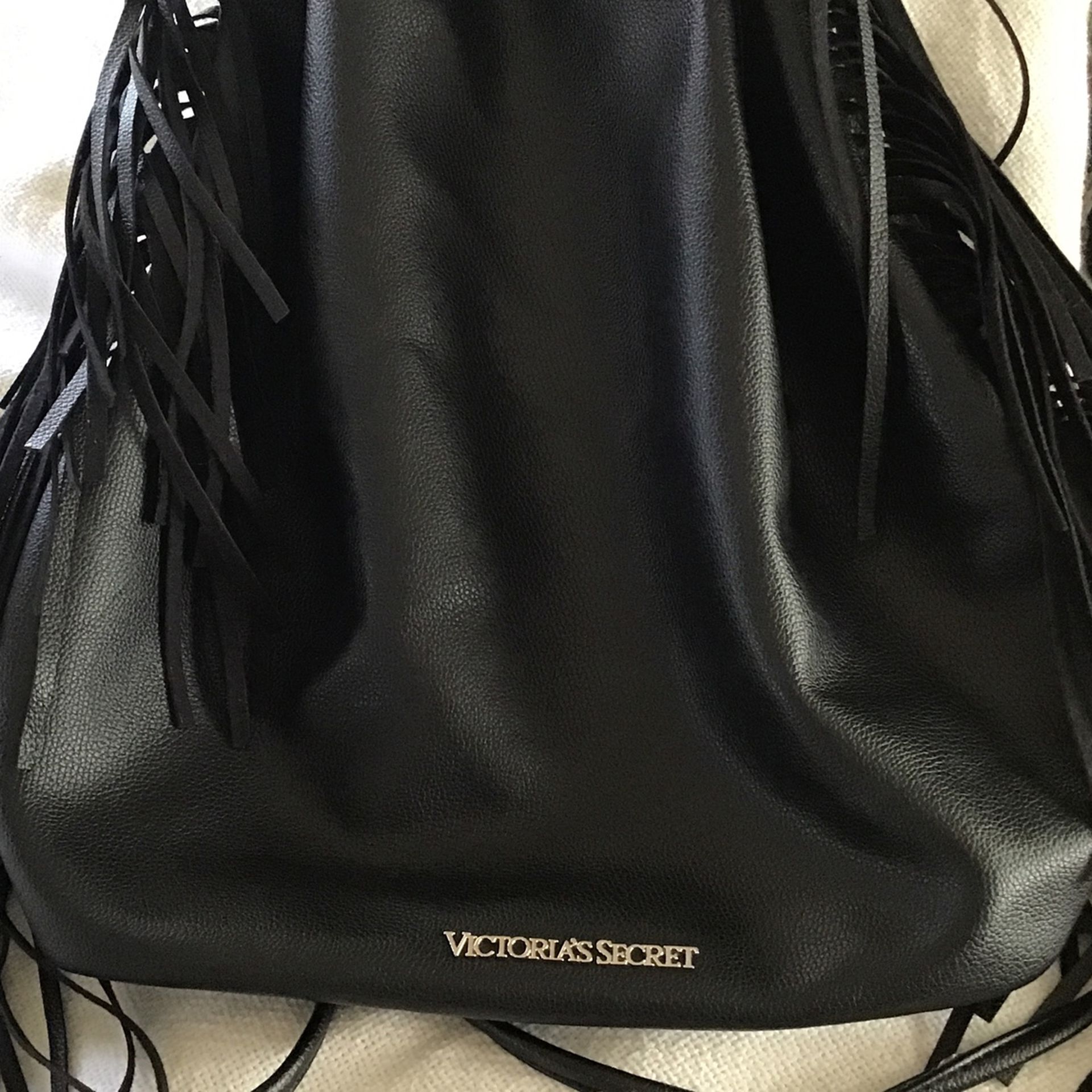 NEW VICTORIA SECRECT FRING   Purse-back Pack