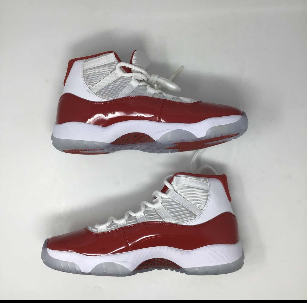 Jordan 11 Cherrys