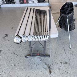 Golf Clubs 