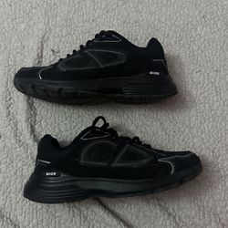 trades or cash black dior b30 size 9
