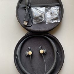 Bose Conversation Enhancing Wireless Headphones 