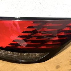 2023 - 2024 LEXUS RX350 RX500H TAIL LIGHT OEM RH PASSENGER