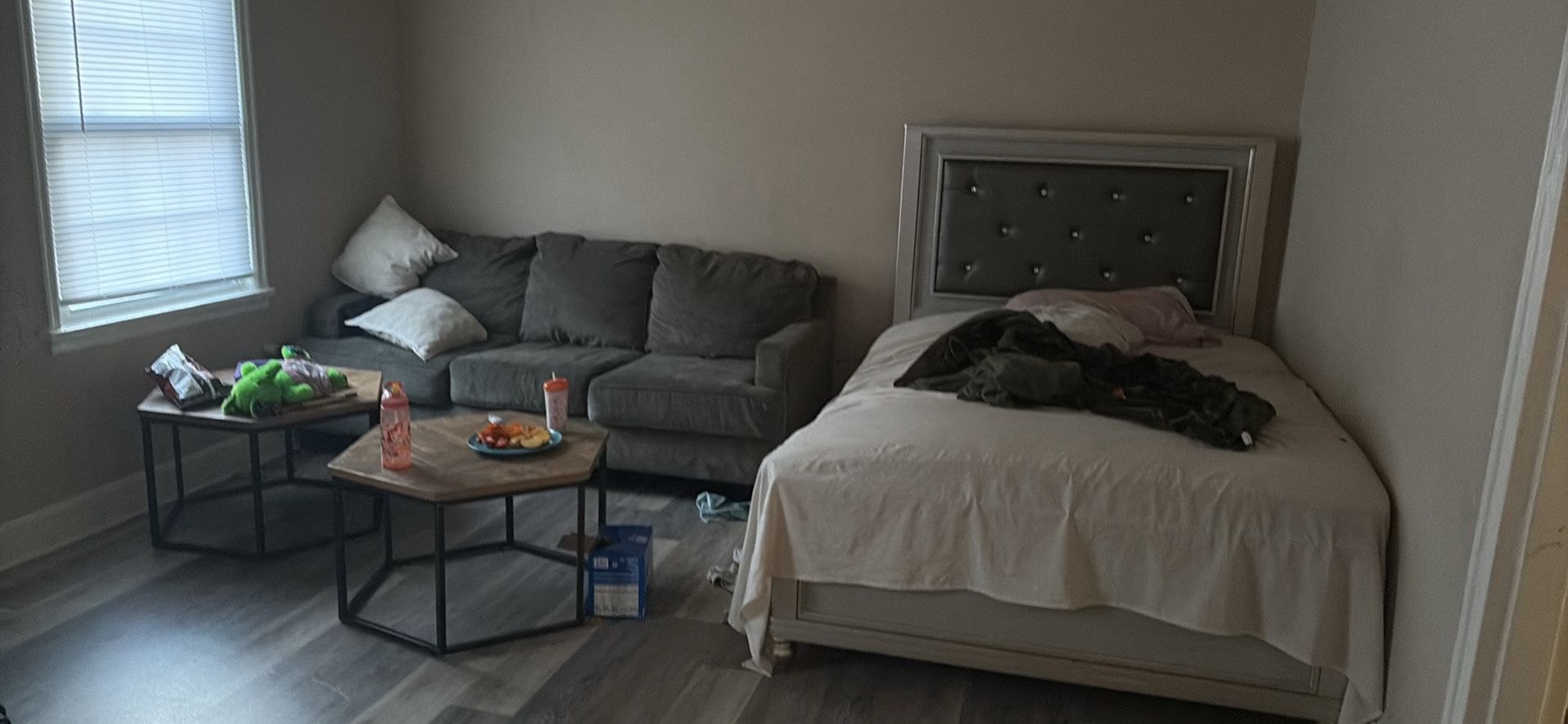 1Bedroom 1Bath Apartment