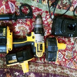 18 volt dewalt Hammer Drill