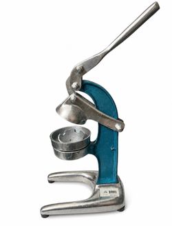 Heavy-Duty Manual Citrus Juicer Press – Commercial Grade