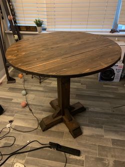 Wooden Table !
